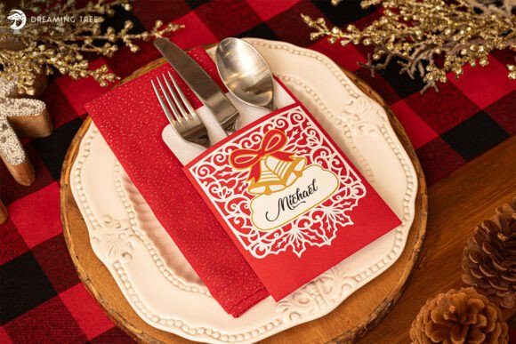 Christmas Cutlery Pocket 3D SVG: Festive Elegance for Holiday-Themed Web Content